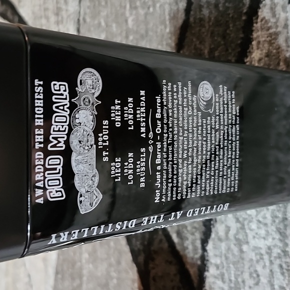 JACK DANIELS OLD NO. 7 2009 TIN 2007 BARREL FLASK GLASS COCKTAIL SHAKER BUNDLE - Picture 8 of 16